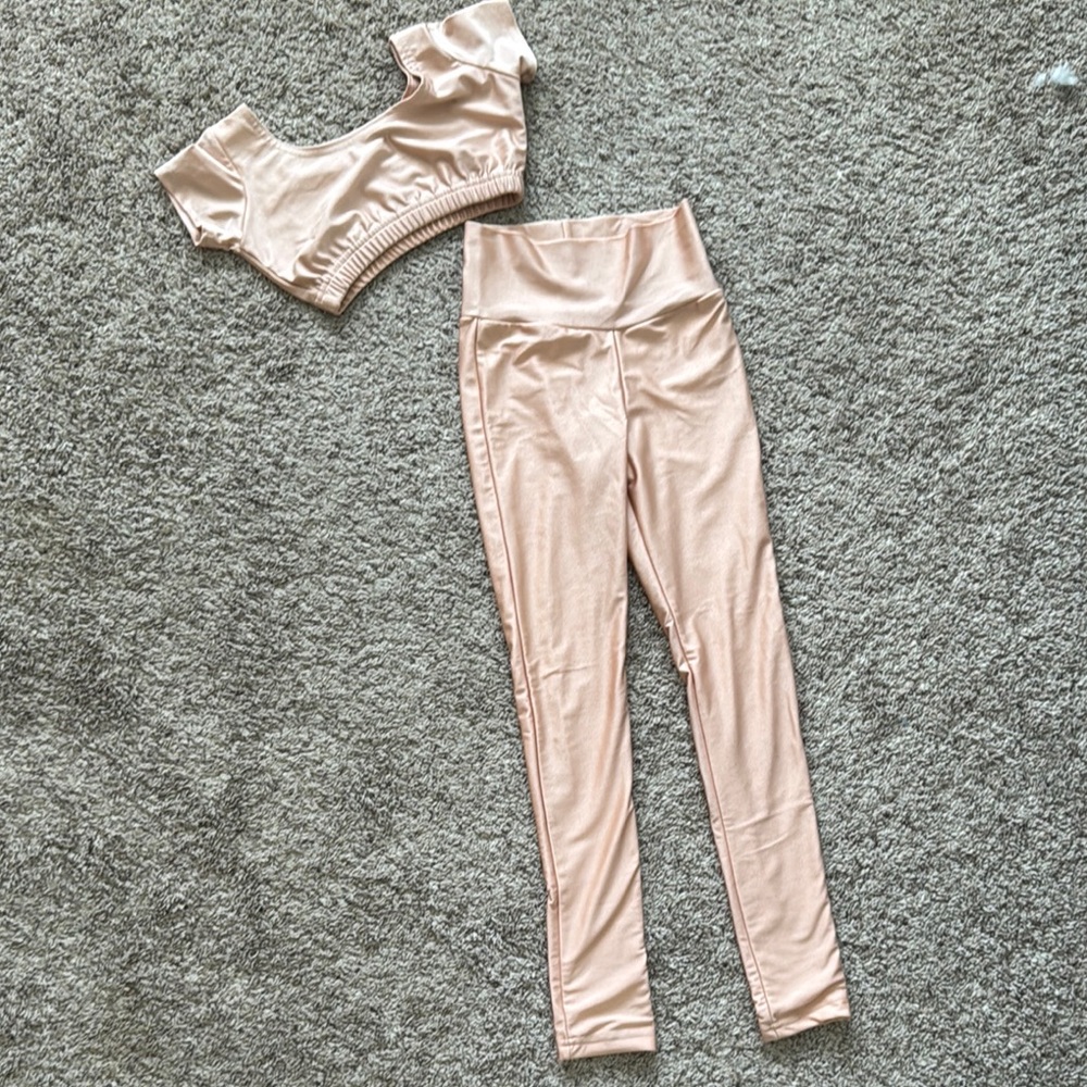 Blush shimmery legging set